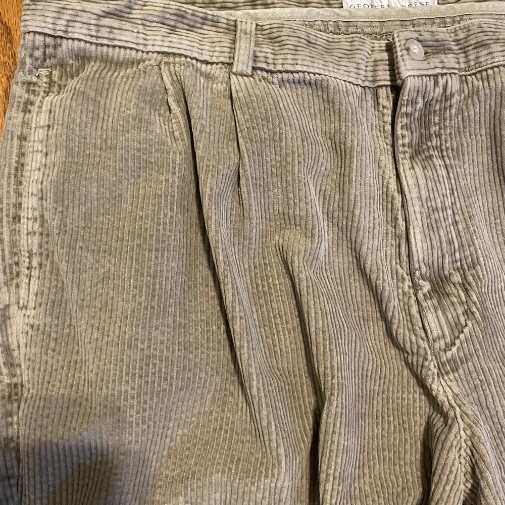 Men's Geoffrey Beene Corduroy Pants, Grey, 38 x 32 Pleated Cuffed VTG Grandpa D3